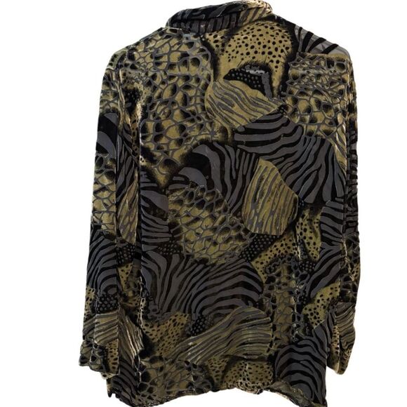 Chico's 1 Size M Shirt Top Black Animal Print Button Down Velvet Sheer Burnout - Picture 3 of 4